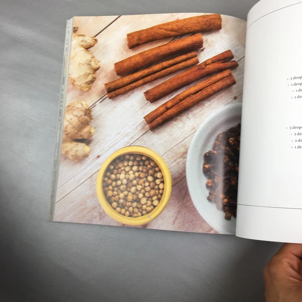 Complete Essential oil diffuser recipe book